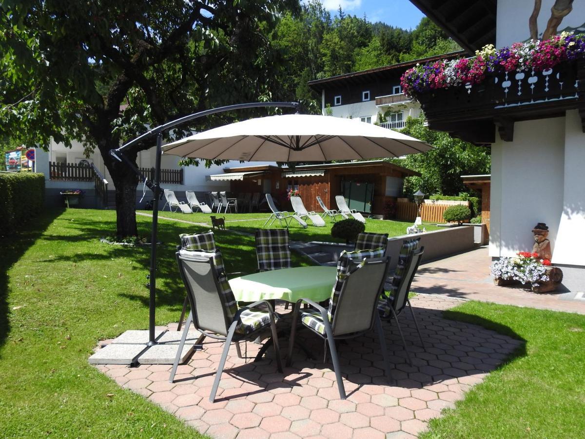 Pension Alpenrose Zell am See Bagian luar foto