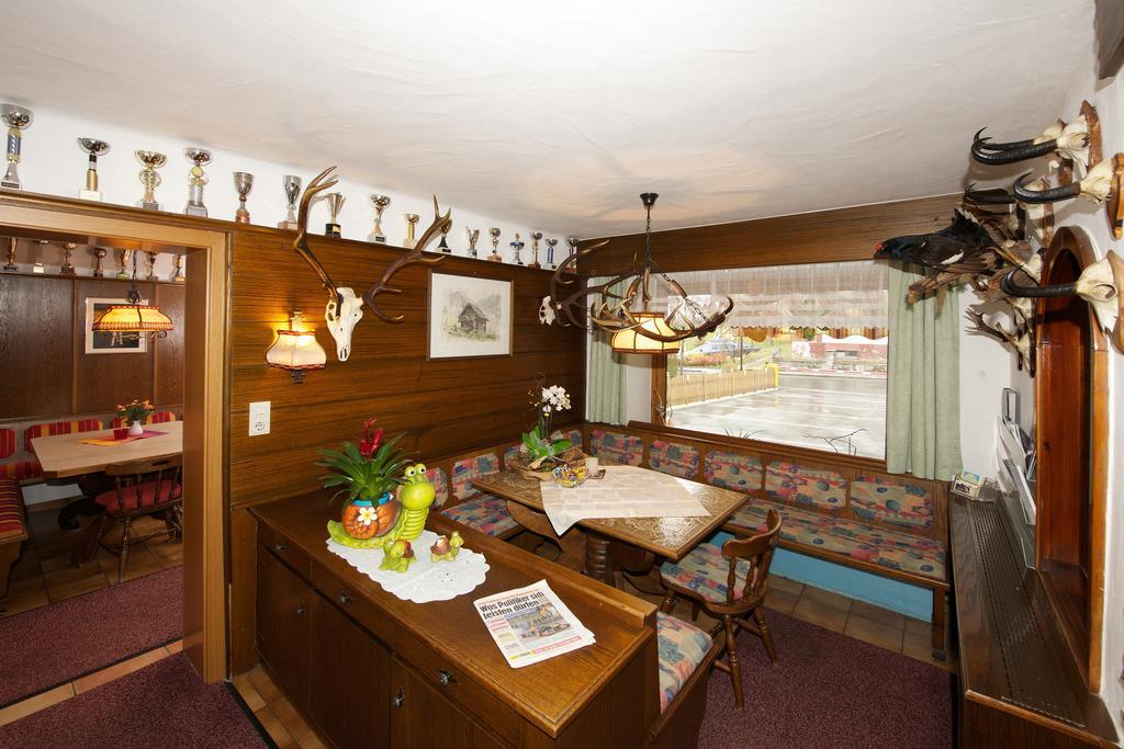 Pension Alpenrose Zell am See Bagian luar foto