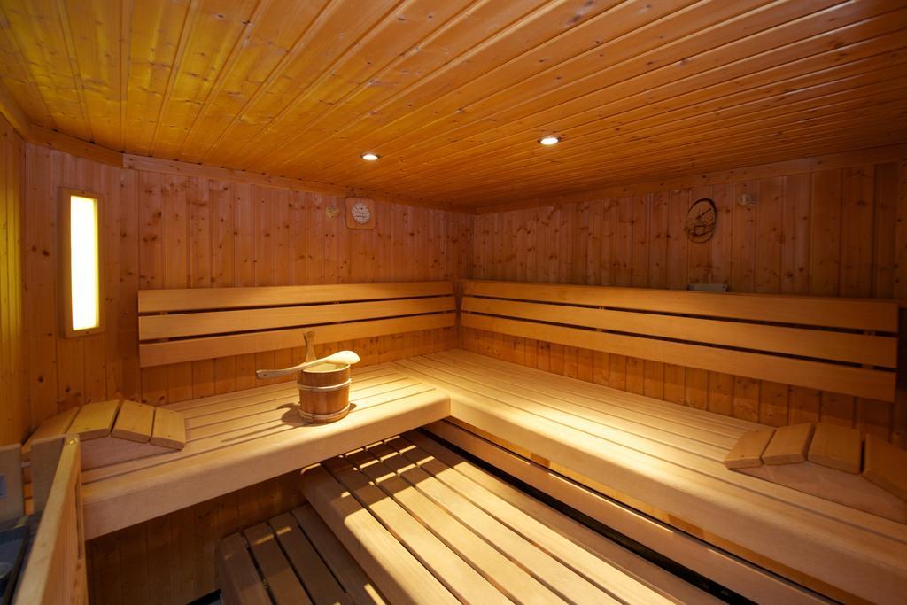 Pension Alpenrose Zell am See Bagian luar foto