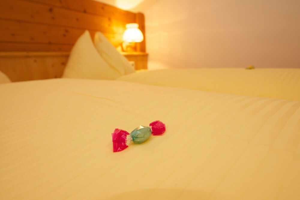 Pension Alpenrose Zell am See Bagian luar foto